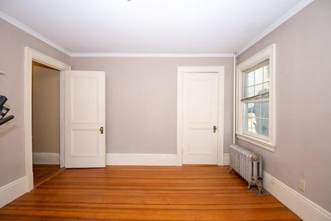 2 Beeching St, Worcester, MA 01602 photo 33