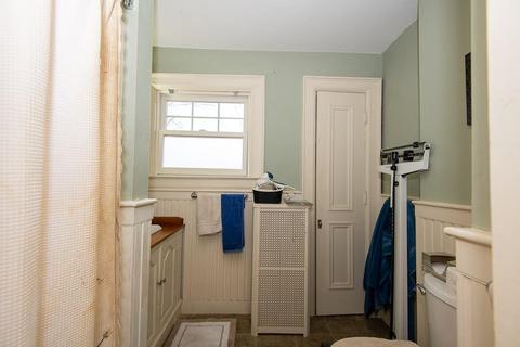 2 Beeching St, Worcester, MA 01602 photo 29
