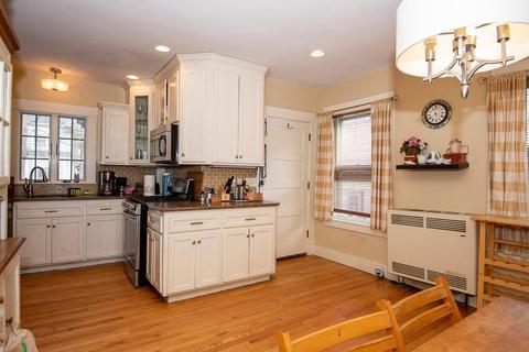2 Beeching St, Worcester, MA 01602 photo 10