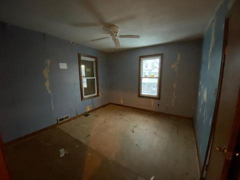 296 Dickinson St, Springfield, MA 01108 photo 11