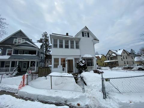 296 Dickinson St, Springfield, MA 01108 photo 2
