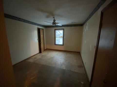 296 Dickinson St, Springfield, MA 01108 photo 15