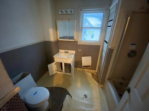 296 Dickinson St, Springfield, MA 01108 photo 20