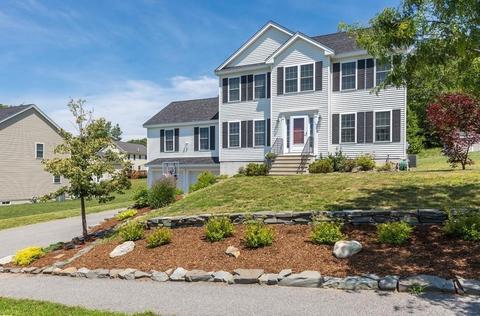 14 Eileen Ave, Clinton, MA 01510 photo 2