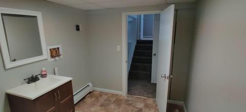 93 Pomeroy St, Easthampton, MA 01027 photo 16