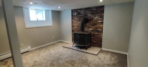 93 Pomeroy St, Easthampton, MA 01027 photo 17