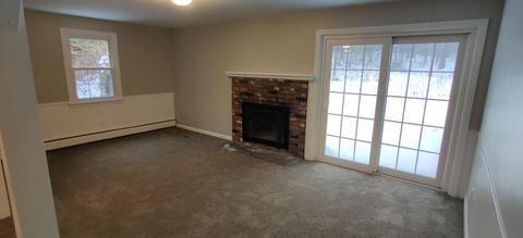 93 Pomeroy St, Easthampton, MA 01027 photo 9