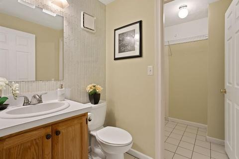 39 Midgley Ln, Worcester, MA 01604 photo 10