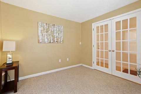 39 Midgley Ln, Worcester, MA 01604 photo 8