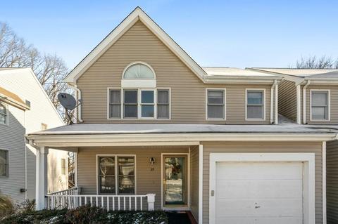 39 Midgley Ln, Worcester, MA 01604 photo 4