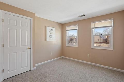 39 Midgley Ln, Worcester, MA 01604 photo 24