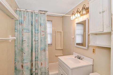 36 Oconnell St, Springfield, MA 01104 photo 17