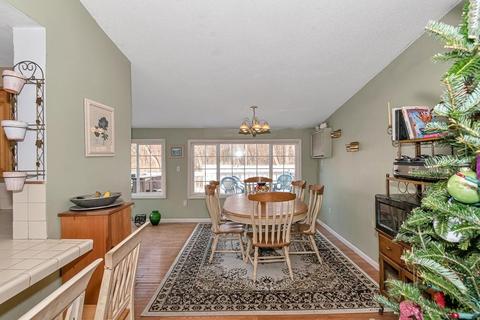 36 Oconnell St, Springfield, MA 01104 photo 8