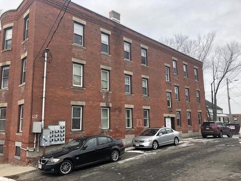 94 Prospect St, Chicopee, MA 01013 photo 4