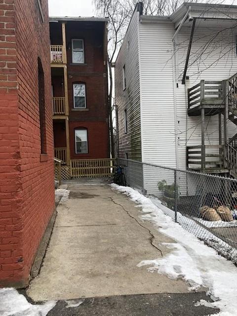 94 Prospect St, Chicopee, MA 01013 photo 3