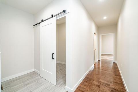 46 Pomeroy St, Easthampton, MA 01027 photo 17