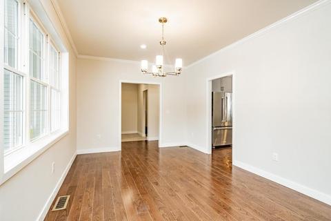 46 Pomeroy St, Easthampton, MA 01027 photo 15