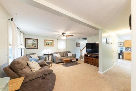 33 Nicholas Dr, Wareham, MA 02571 photo 16