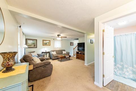 33 Nicholas Dr, Wareham, MA 02571 photo 14