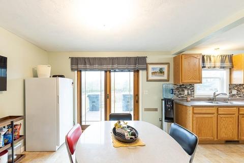 33 Nicholas Dr, Wareham, MA 02571 photo 12