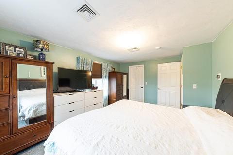 33 Nicholas Dr, Wareham, MA 02571 photo 26