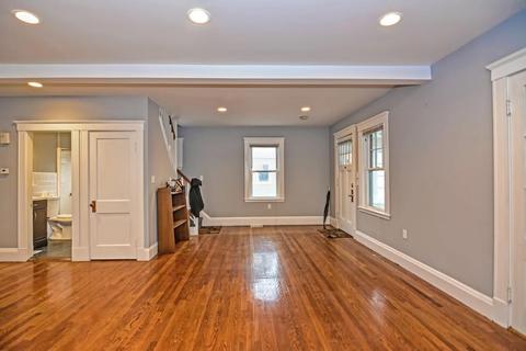 73 Norwood St, Everett, MA 02149 photo 3