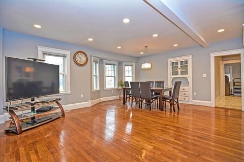 73 Norwood St, Everett, MA 02149 photo 5