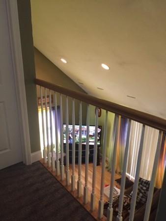 334 Sunderland Rd, Worcester, MA 01604 photo 12