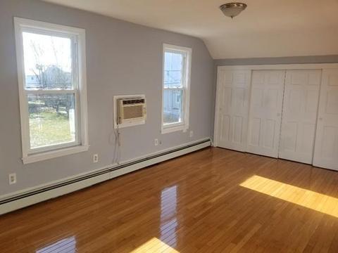 560 Lawton St, Fall River, MA 02721 photo 24