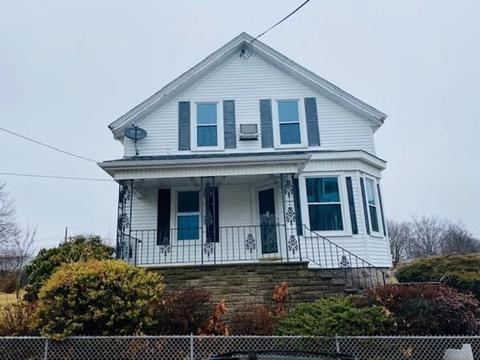 560 Lawton St, Fall River, MA 02721 photo 3