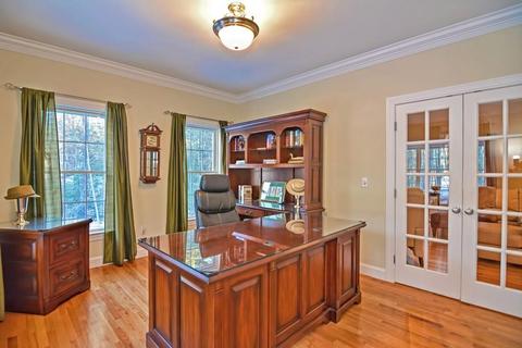 1 Fox Run Rd, Upton, MA 01568 photo 12