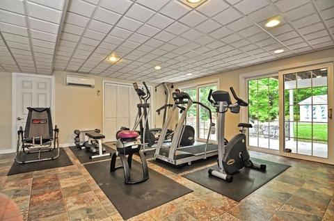 1 Fox Run Rd, Upton, MA 01568 photo 24