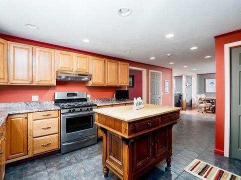 1 Kimplen Ct, Townsend, MA 01469 photo 7