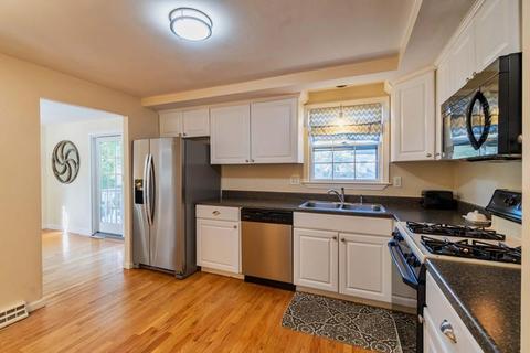 62 Downer Ave, Hingham, MA 02043 photo 11