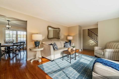 62 Downer Ave, Hingham, MA 02043 photo 5