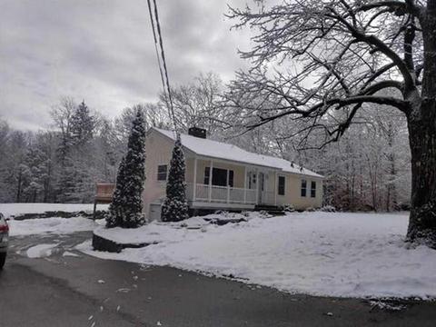 14 Goodwin Rd, Hampton Falls, NH 03844 photo 1