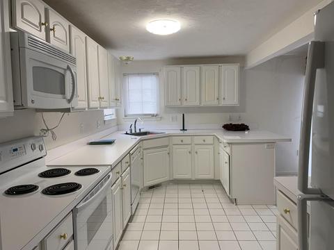 24 Coldspring Dr #D, Sutton, MA 01590 photo 5