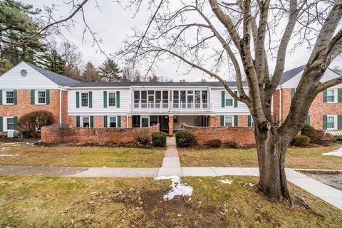 40 Halifax Ct #C, Springfield, MA 01108 photo 3