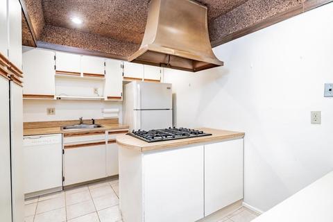 40 Halifax Ct #C, Springfield, MA 01108 photo 8