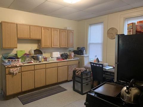 240 Franklin St, Springfield, MA 01104 photo 5
