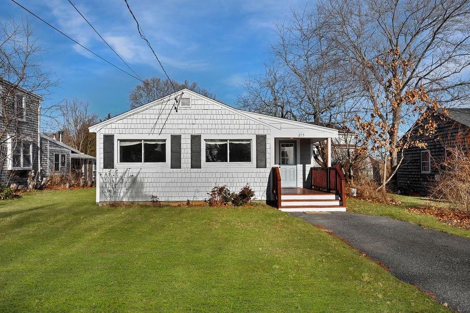 215 Canal St, Marshfield, MA 02050 25 Photos MLS 72603716 Movoto