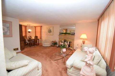 37 Bartlett Rd, Randolph, MA 02368 photo 3