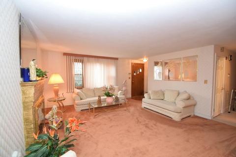 37 Bartlett Rd, Randolph, MA 02368 photo 4
