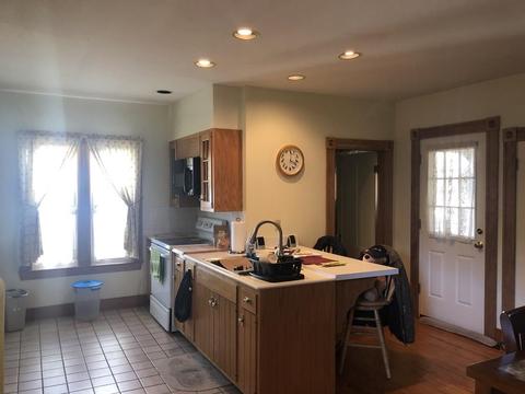100 Coburn Ave, Worcester, MA 01604 photo 4