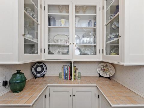 67 Griggs Rd, Brookline, MA 02446 photo 4