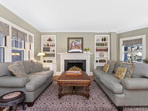 67 Griggs Rd, Brookline, MA 02446 photo 2