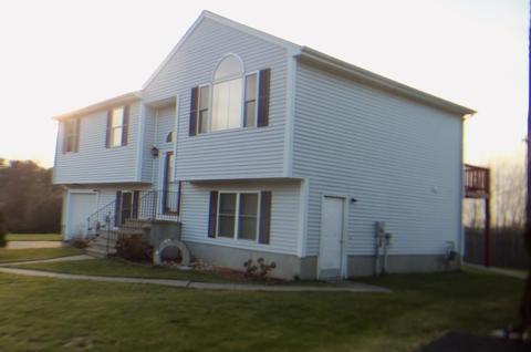 99 Evelyns Way, Fall River, MA 02724 photo 4