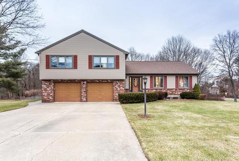 534 Locust St, Raynham, MA 02767 photo 2