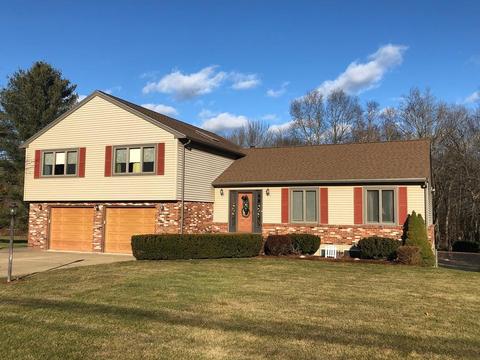 534 Locust St, Raynham, MA 02767 photo 1
