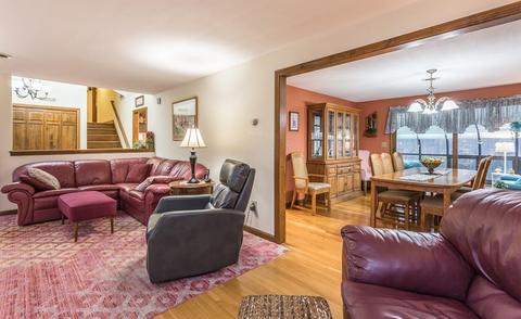 534 Locust St, Raynham, MA 02767 photo 5